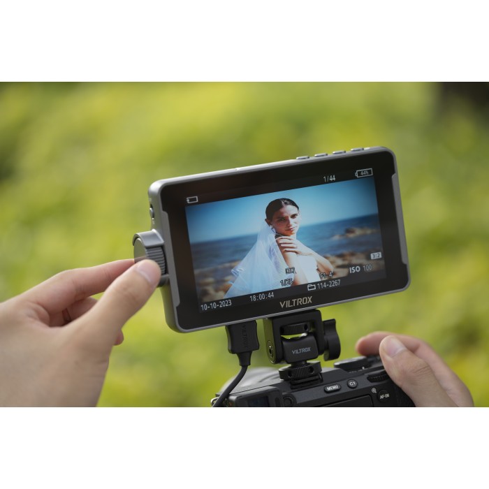 Viltrox DC-550 Pro ll Portable 5.5 Inch HD Camera Monitor