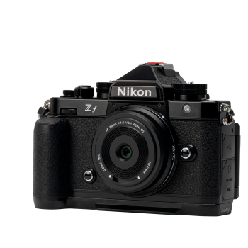 Viltrox 28mm AF F4.5 Full-Frame Lens for Nikon Z-Mount