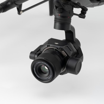 Viltrox AF 90mm F3.5 Full-Frame Lens DL Mount for DJI Viltrox AF 90mm F3.5 Full-Frame Lens DL Mount for DJI