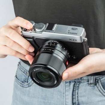 Viltrox 23mm F1.4 XF Auto Focus APS-C Lens Compact Wide Angle Lens for Fujifilm Fuji X-Mount Cameras Viltrox 23mm F1.4 XF Auto Focus APS-C Lens Compact Wide Angle Lens for Fujifilm Fuji X-Mount Cameras
